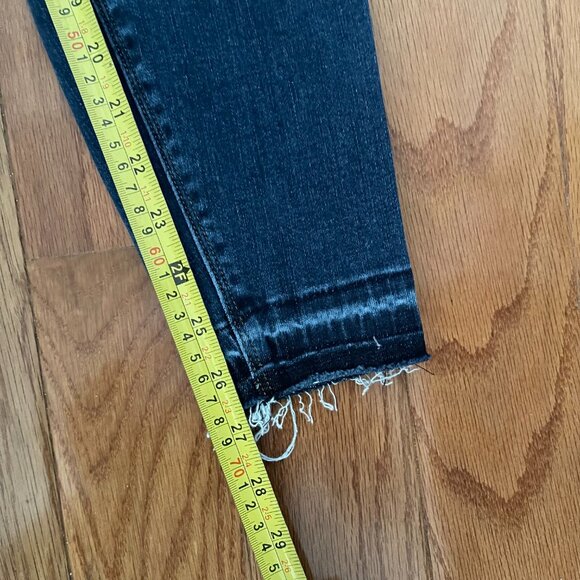 Spanx Distressed High Rise Elastic Waist Denim Jeggings Womens Medium Dark Wash - Picture 8 of 8